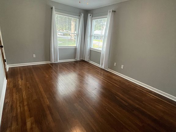 5th image of 603 Everette St #603