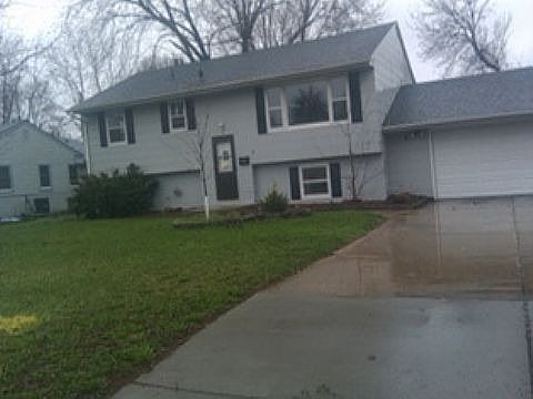 2nd image of 5731 Halifax Ave N