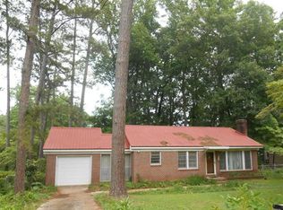 329 Park Hill Dr, Lagrange, GA 30241