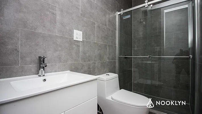 Rented by Nooklyn NYC LLC | media 19