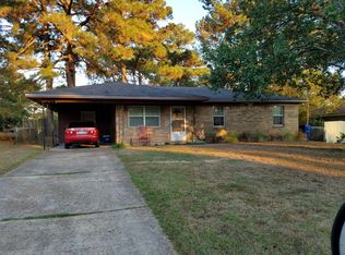 202 Hickory St, New Llano, LA 71461