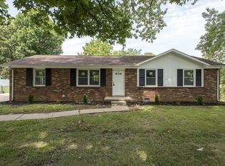312 Golden Dr, Clarksville, TN 37040