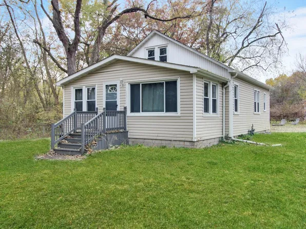 3860 Brown St, Hobart, IN 46342