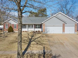 1318 Montevale Ct, Fenton, MO 63026