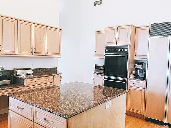 4th image of 3834 Avenida Del Sol