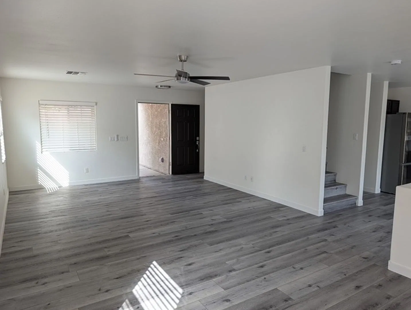 Spacious Galore and Updated! 2 Story 3 Bed/2 Bath + Loft in El Mirage — Photo 4