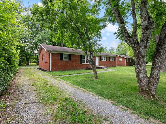 2nd image of 1822 Susan Dr