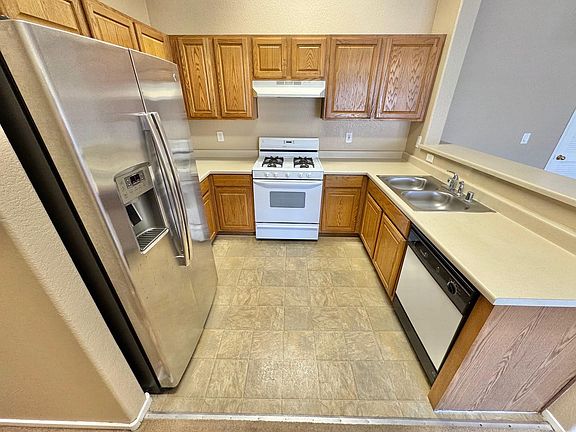 4th image of 2554 Velez Valley Way