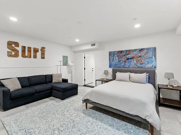 3928 Haines St — Photo 24