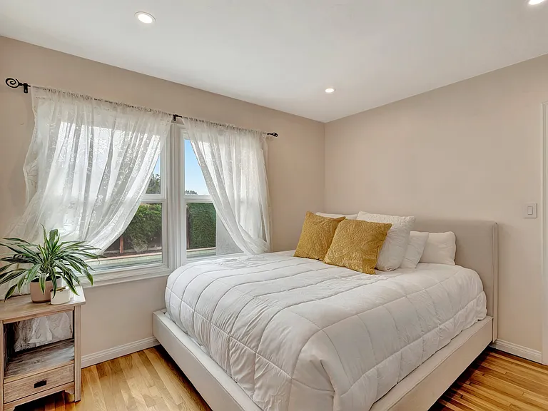 3871 Carancho St — Photo 28