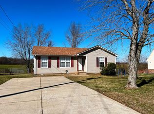 824 Washington Ave, Oak Grove, KY 42262
