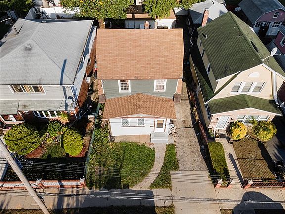 3rd image of 11409 166th St