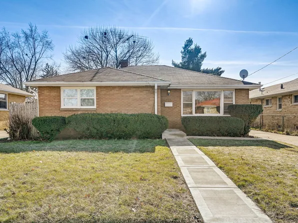 1721 9th St, Waukegan, IL 60085