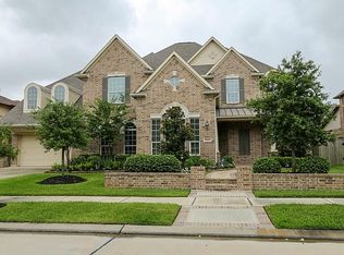 18819 Cove Vista Ln, Cypress, TX 77433