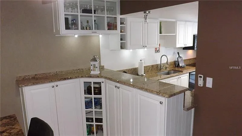 Kitchen area