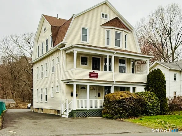 252 Villa Avenue, Fairfield, CT 06825