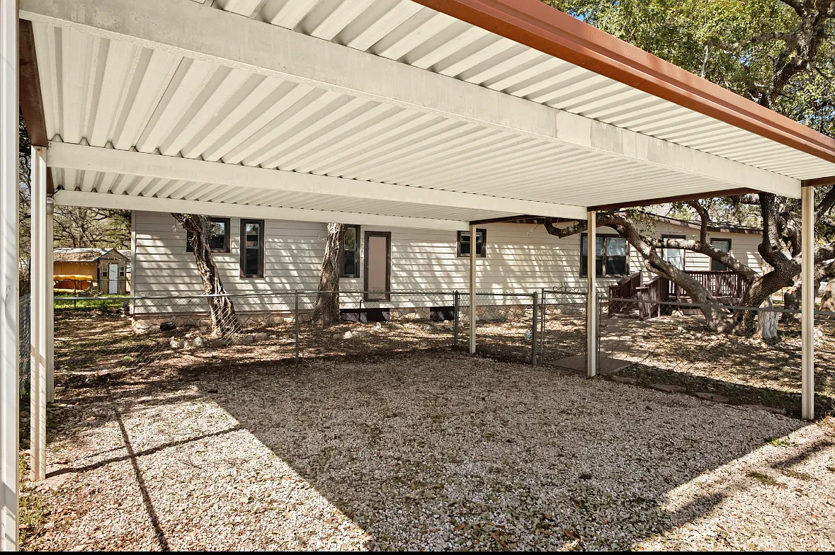 Building Photo - 24815 Aue Rd