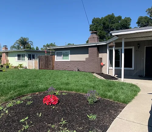 2871 La Salle Ave Photo 1