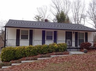 44 Rathfarnham Rd, Asheville, NC 28803