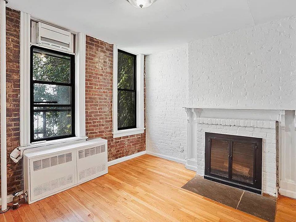 1st image of 117 Bank St APT B