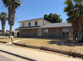 710 Cantleberry Ln, Bakersfield, CA 93304