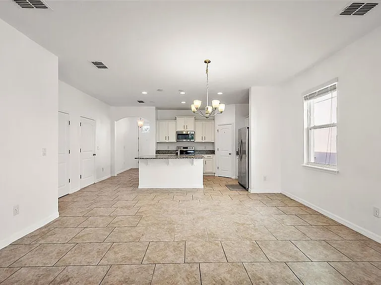 16459 Centipede St — Photo 17