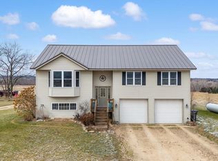 W6800 County Road D, Oxford, WI 53952