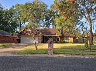 9416 Castlebrook Dr, Shreveport, LA 71129