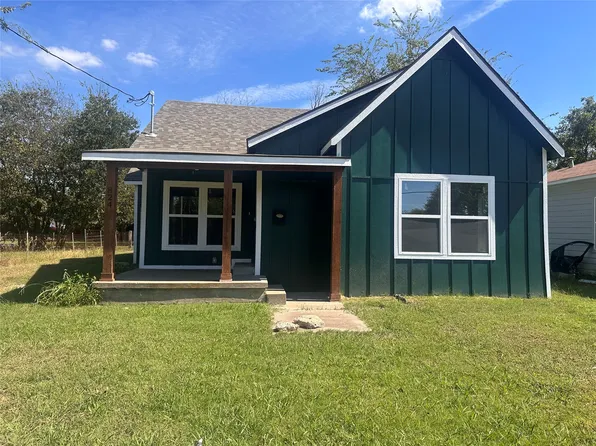 824 N Virginia St, Terrell, TX 75160