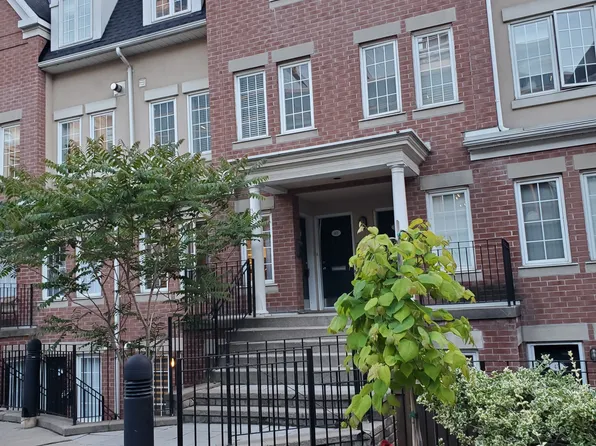 11 Niagara St, Toronto, ON