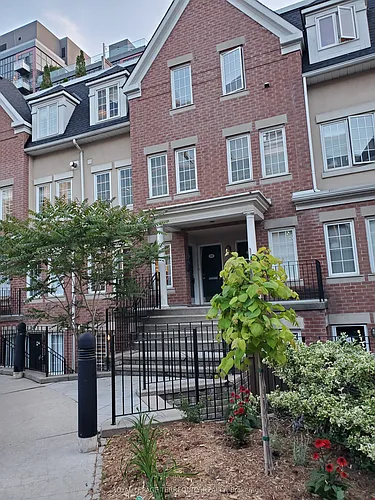 11 Niagara St Photo 1