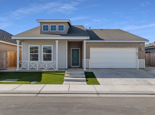 9625 Greenwood Glen Ln, Shafter, CA 93263