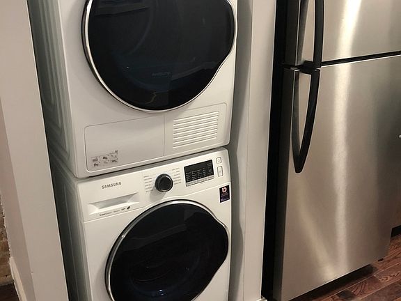 3rd image of 167 E 106th St #4W3