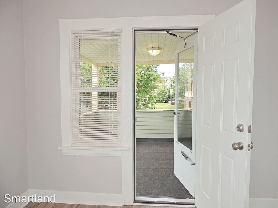 1st image of 2803 Avondale Ave Floor 2