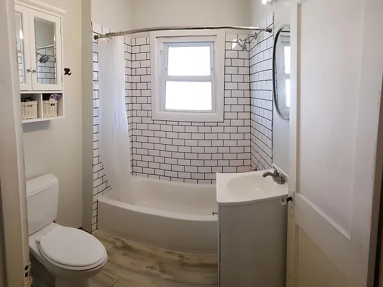 506 E Brandeis Ave — Photo 15