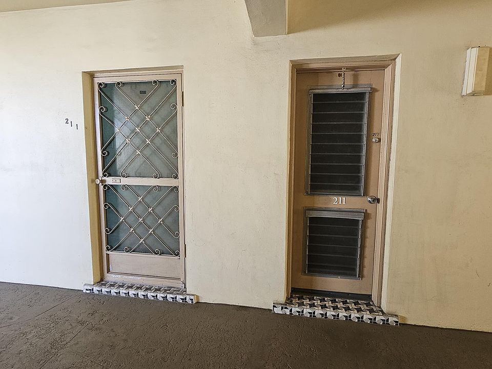 1st image of 16750 NE 14th Avenue #211