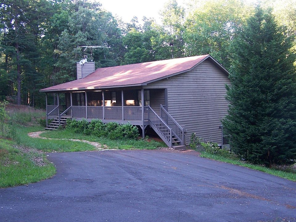 1st image of 306 Laurel Cir