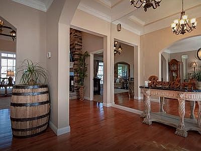 3rd image of 146 Blossom Cir