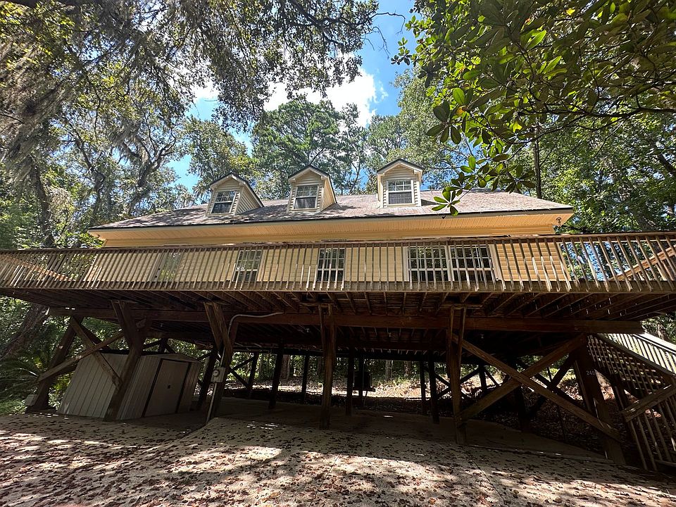1st image of 240 Starmount Dr