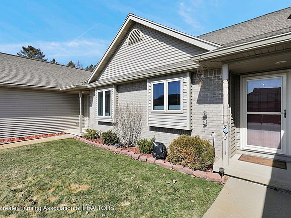 5th image of 420 White Pine Blvd Unit 49