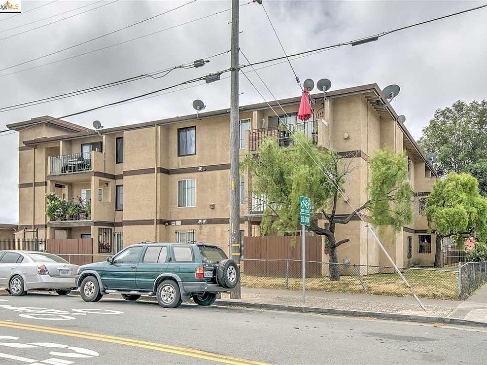 1st image of 1300 Costa Ave