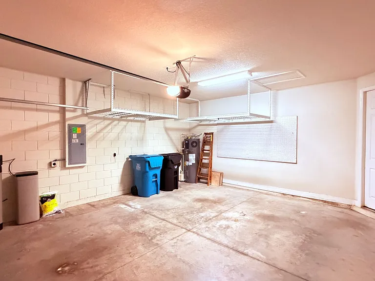 11867 Padua Ln — Photo 43