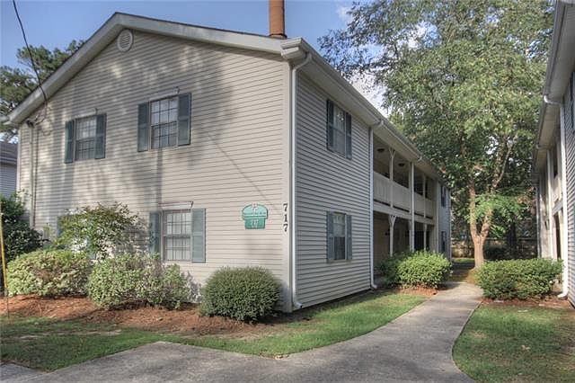 1st image of 717 Heavens Dr APT 4