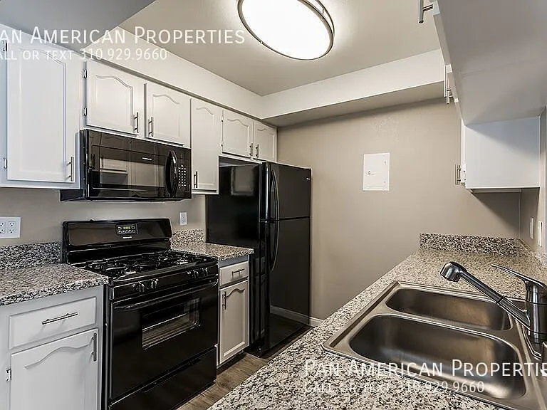13919 Coteau Dr #1 — Photo 23