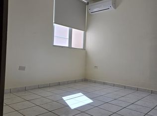 27-6050 Road 844, San Juan, PR 00926