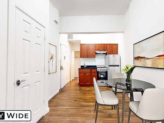 3rd image of 284 E 10th St APT D