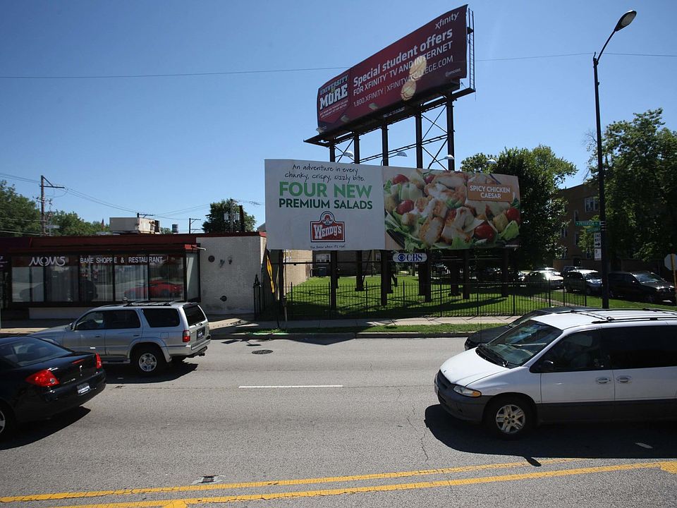 1st image of 2415 W Peterson Ave