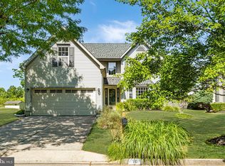 10 Cooks Mill Ct, Mount Laurel, NJ 08054