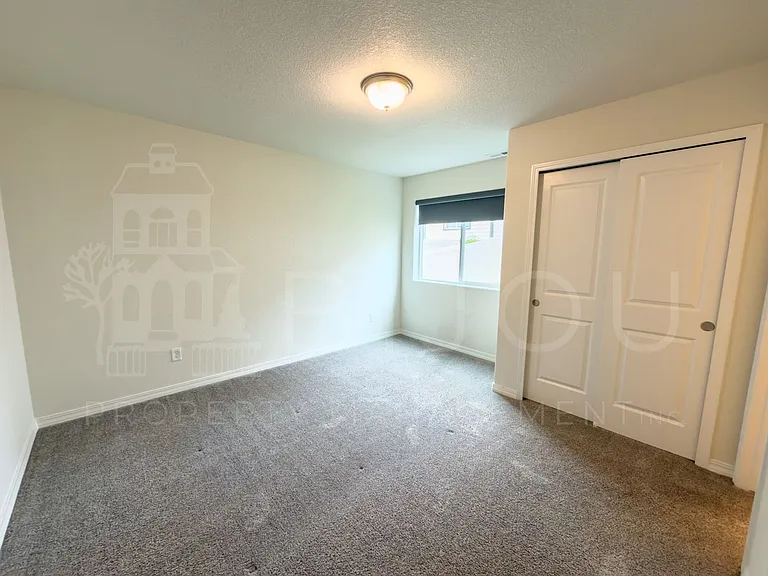 4519 Samaritan Loop — Photo 12