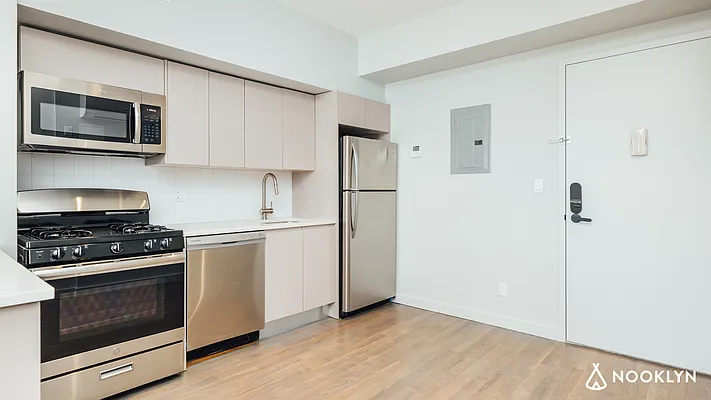 Rented by Nooklyn NYC LLC | media 40